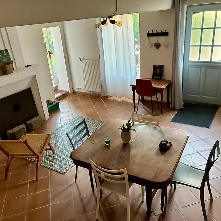 Maison Chaleureuse Dans Un Espace Ressourcant Сasa de vacaciones *